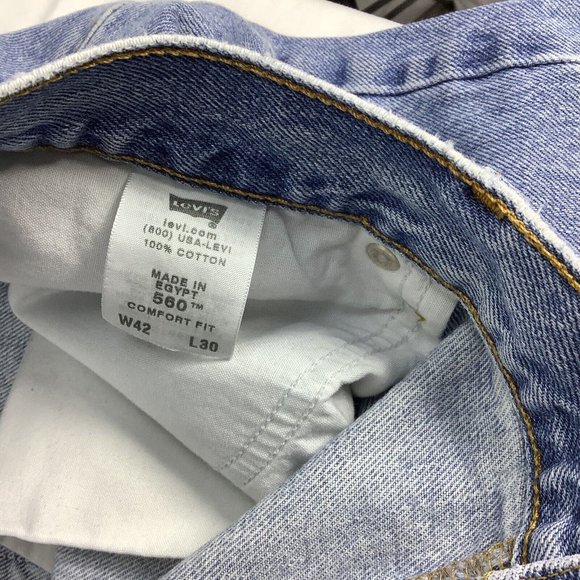 LEVI'S 560 Comfort Fit Jeans Size *40 X 30 00560-4886 actual *41 X 28.5 - Picture 4 of 10